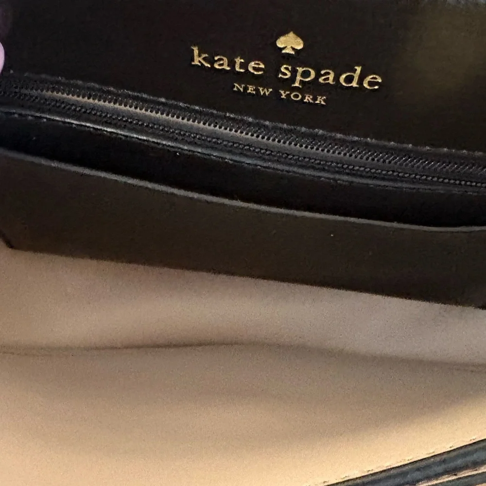 ♠️♠️KATE SPADE VANDERBILT PLACE TEGAN BOW BLACK LEATHER CROSSBODY BAG!♠️♠️ - Picture 7 of 7